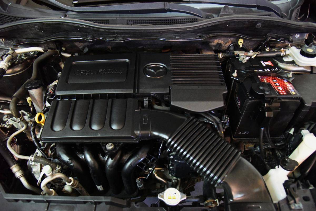 mazda-2-2014-gasolina-1349cc