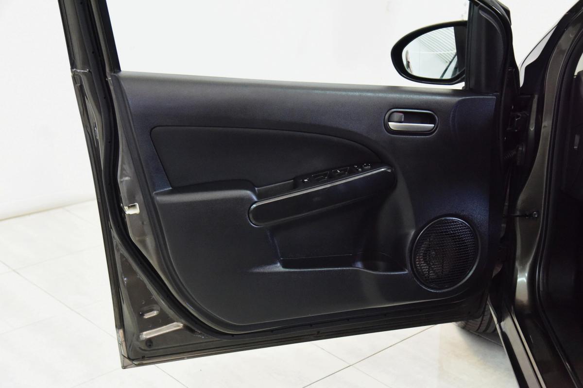 mazda-2-2014-gasolina-1349cc