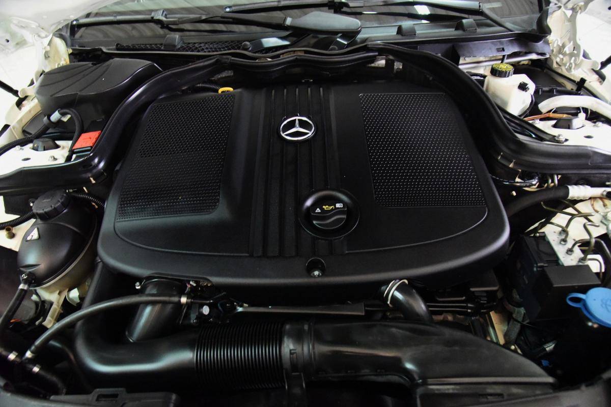 mercedes-benz-classe-c-2012-diesel-2143cc