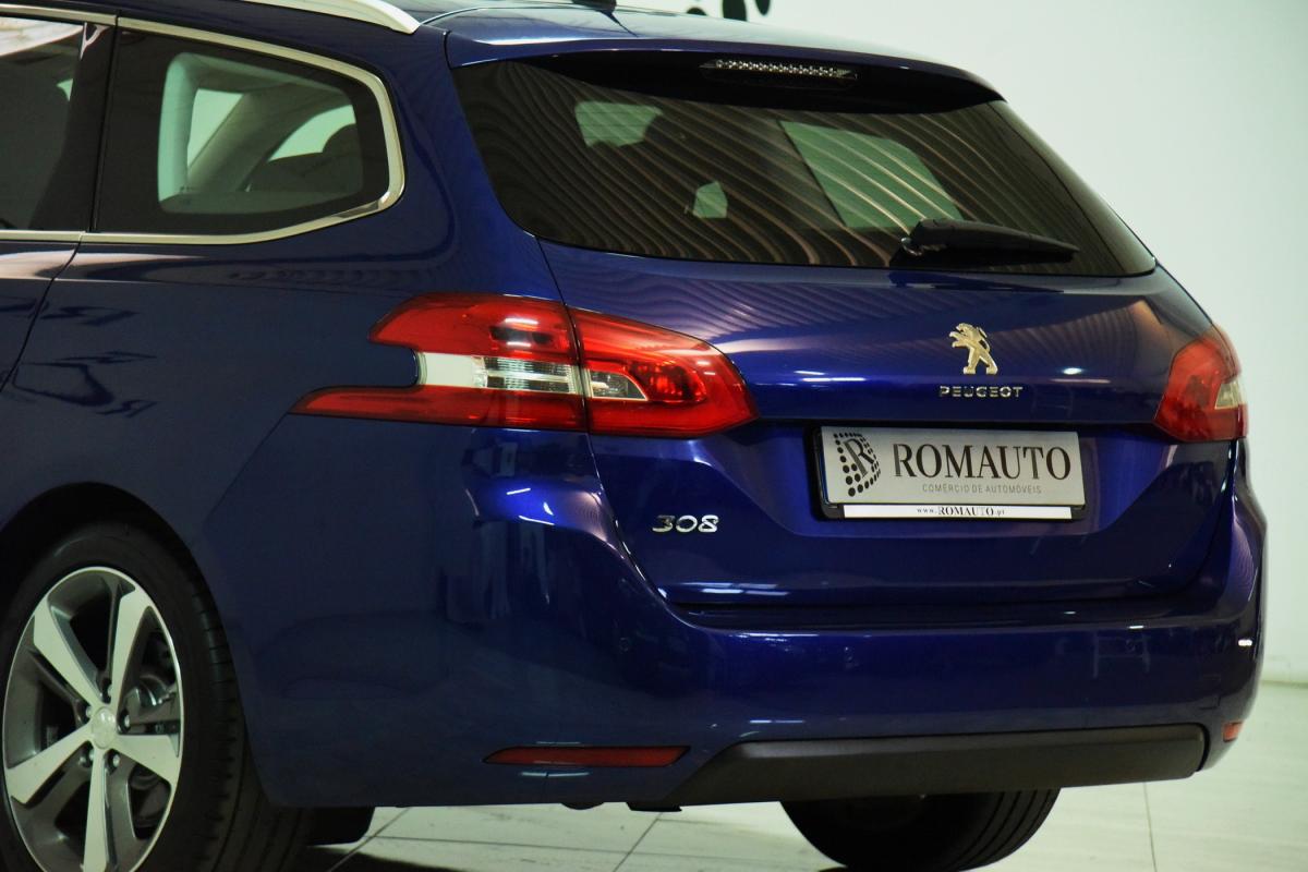 peugeot-308-sw-2018-diesel-1499cc