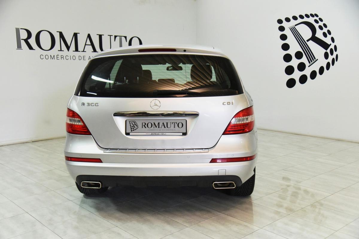 mercedes-benz-classe-r-2011-diesel-2987cc