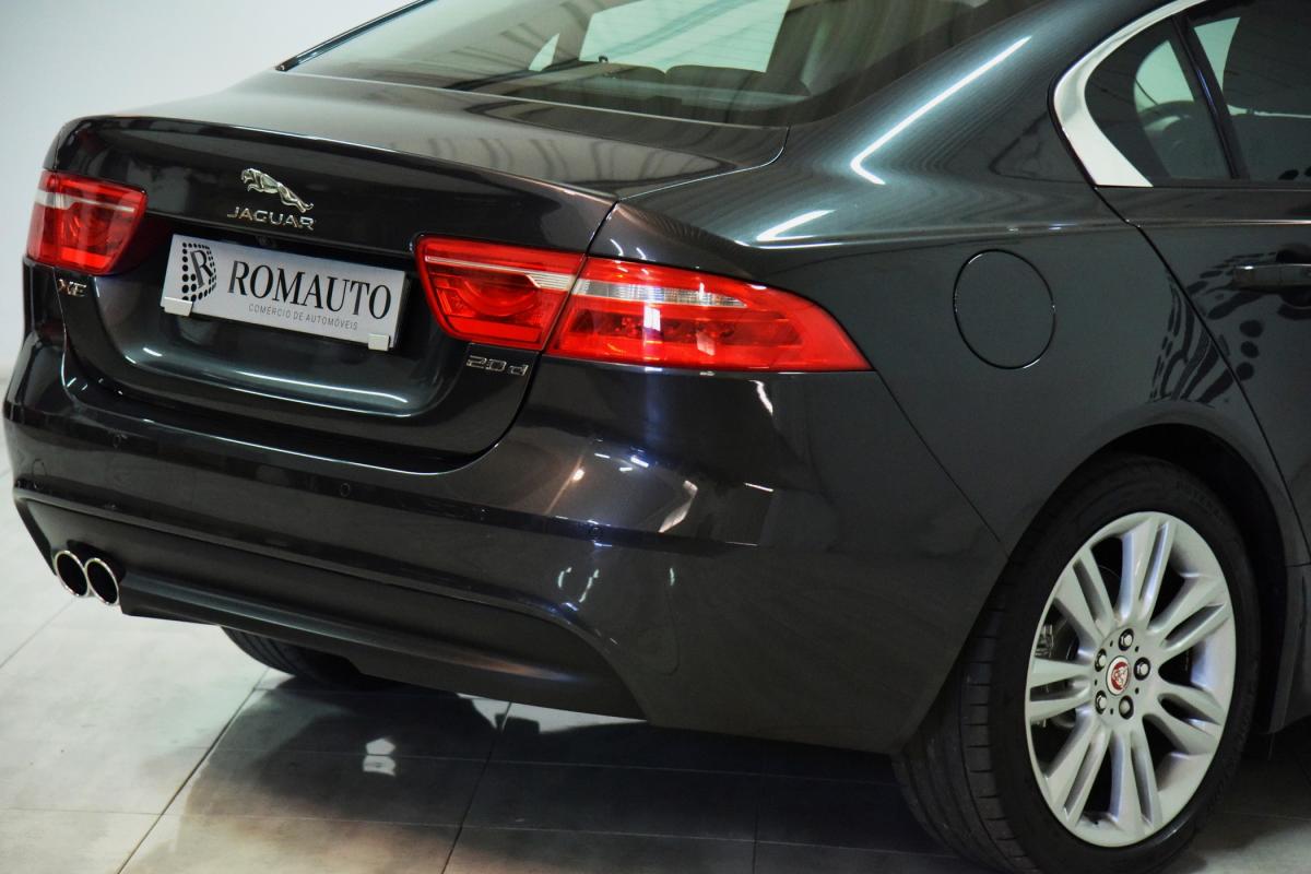jaguar-xe-2016-diesel-1999cc