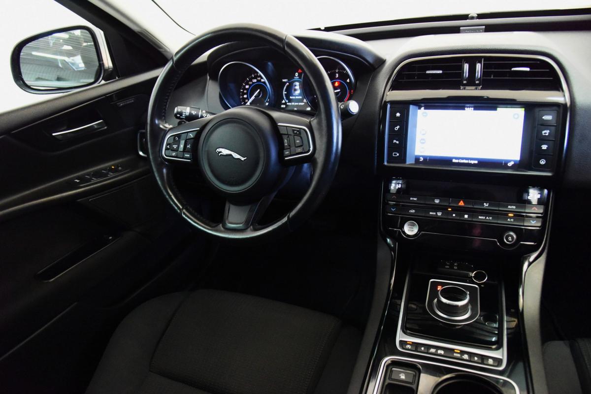 jaguar-xe-2016-diesel-1999cc