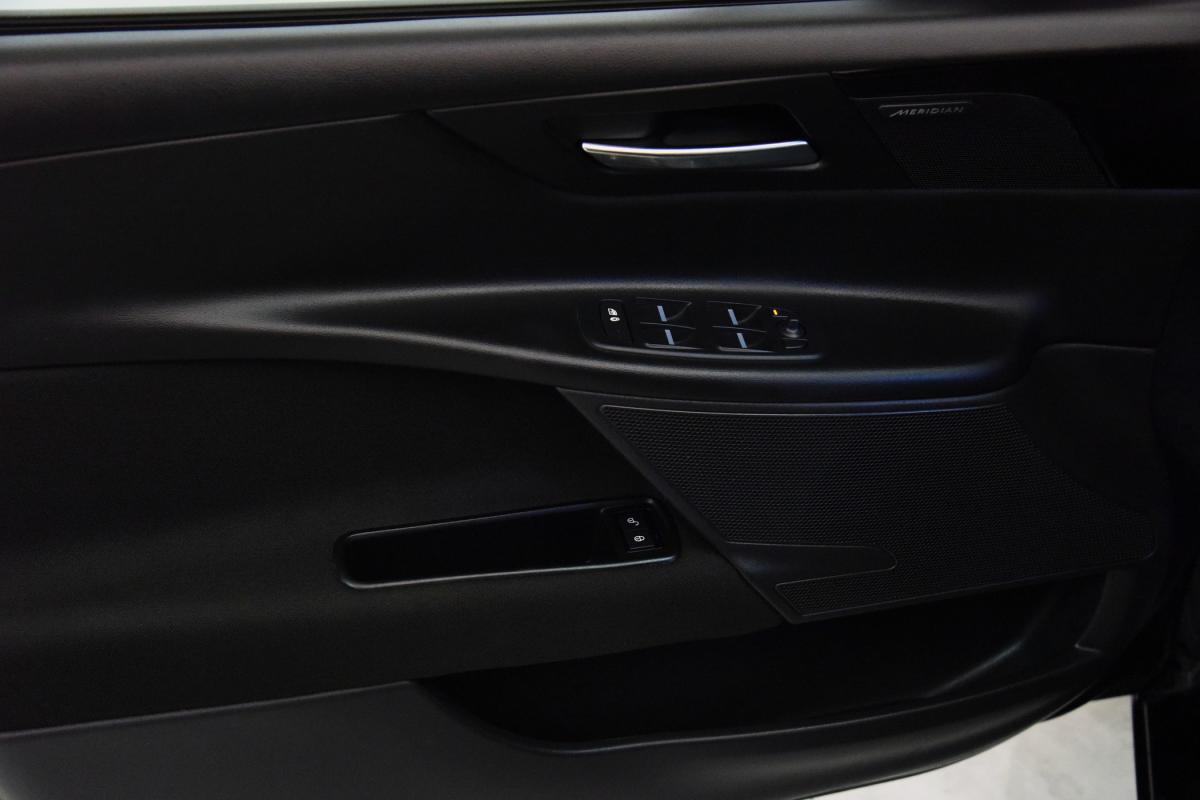 jaguar-xe-2016-diesel-1999cc
