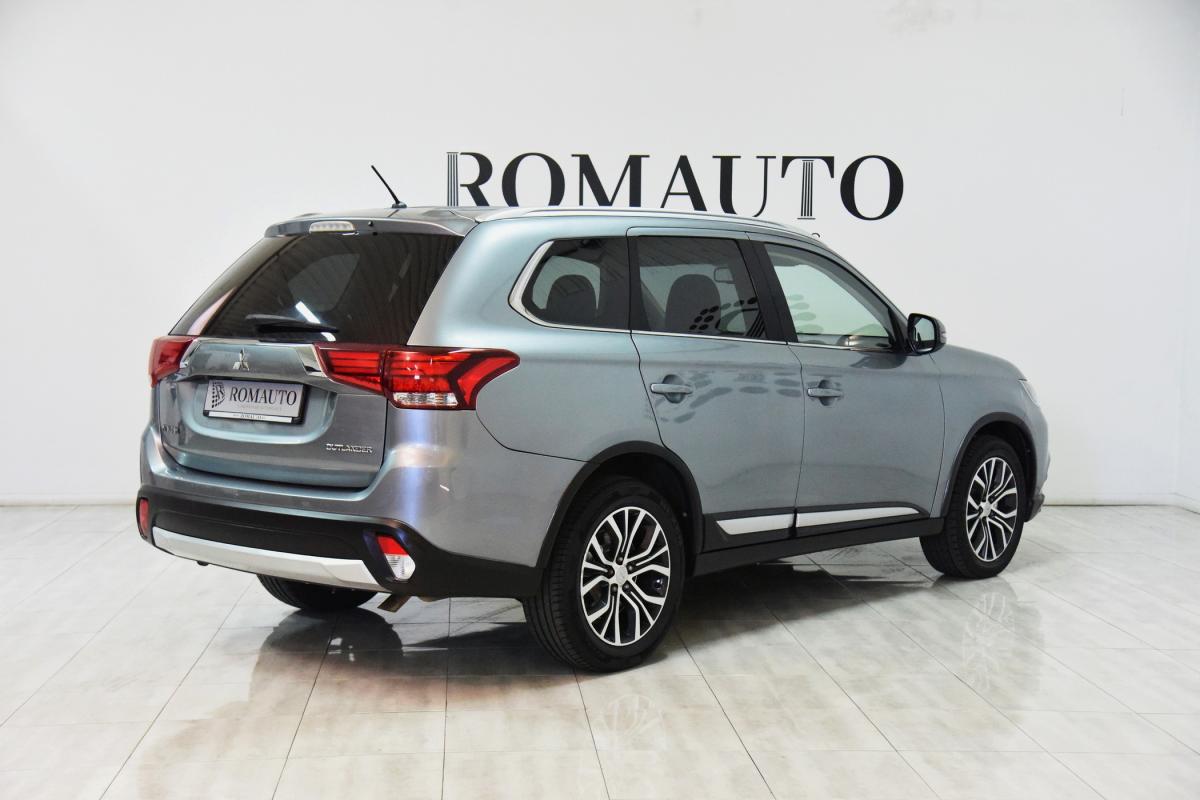 mitsubishi-outlander-2017-diesel-2268cc