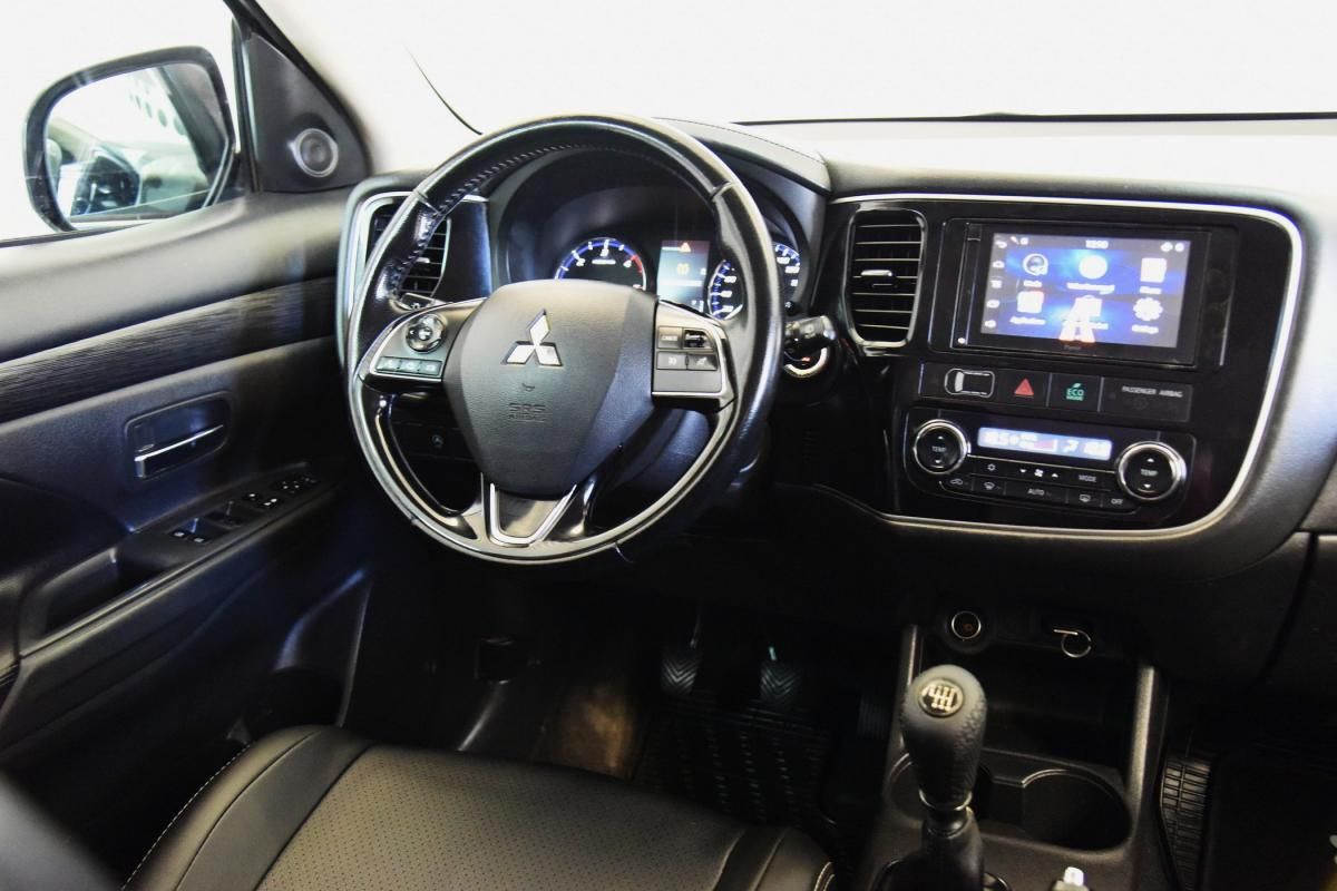 mitsubishi-outlander-2017-diesel-2268cc