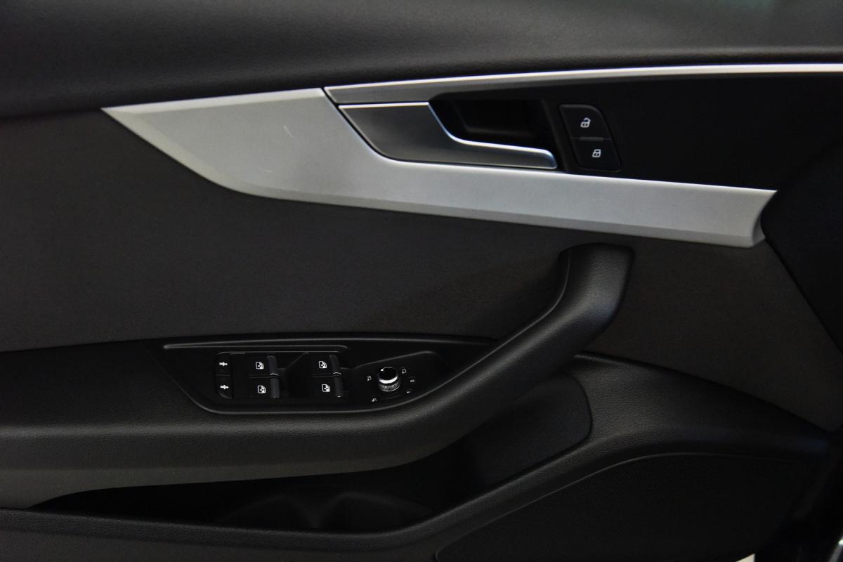 audi-a4-avant-2019-diesel-1968cc