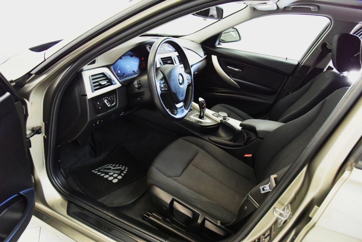 bmw-serie-3-2019-diesel-1995cc