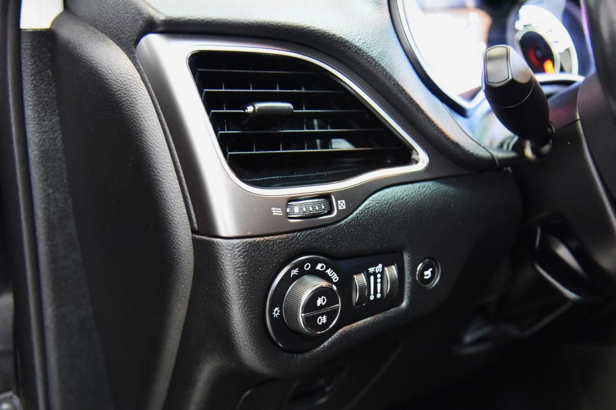jeep-cherokee-2018-diesel-2184cc