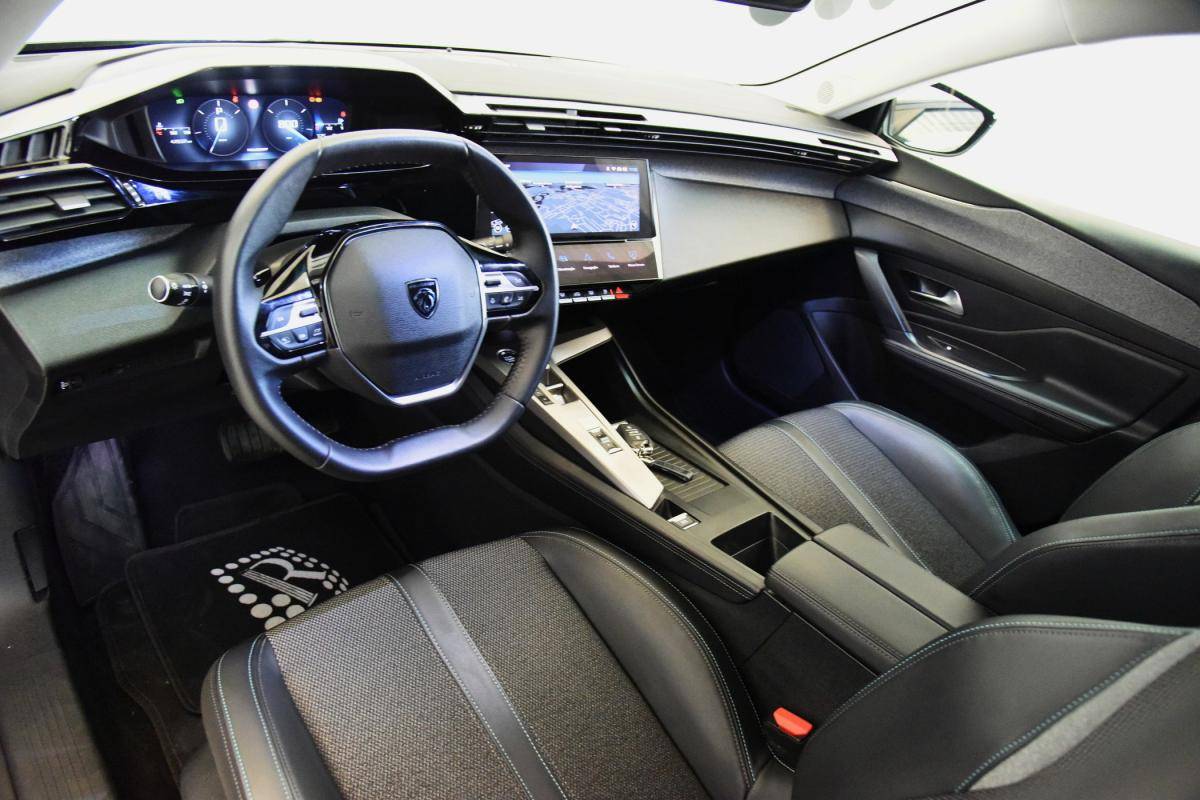 peugeot-308-sw-2023-gasolina-1199cc