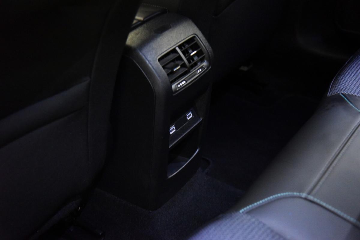 peugeot-308-sw-2023-gasolina-1199cc