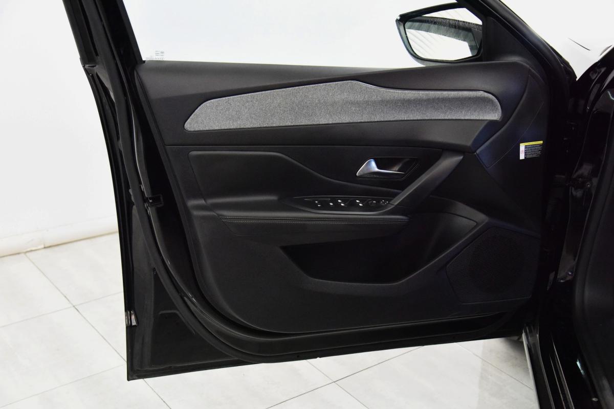 peugeot-308-sw-2023-gasolina-1199cc