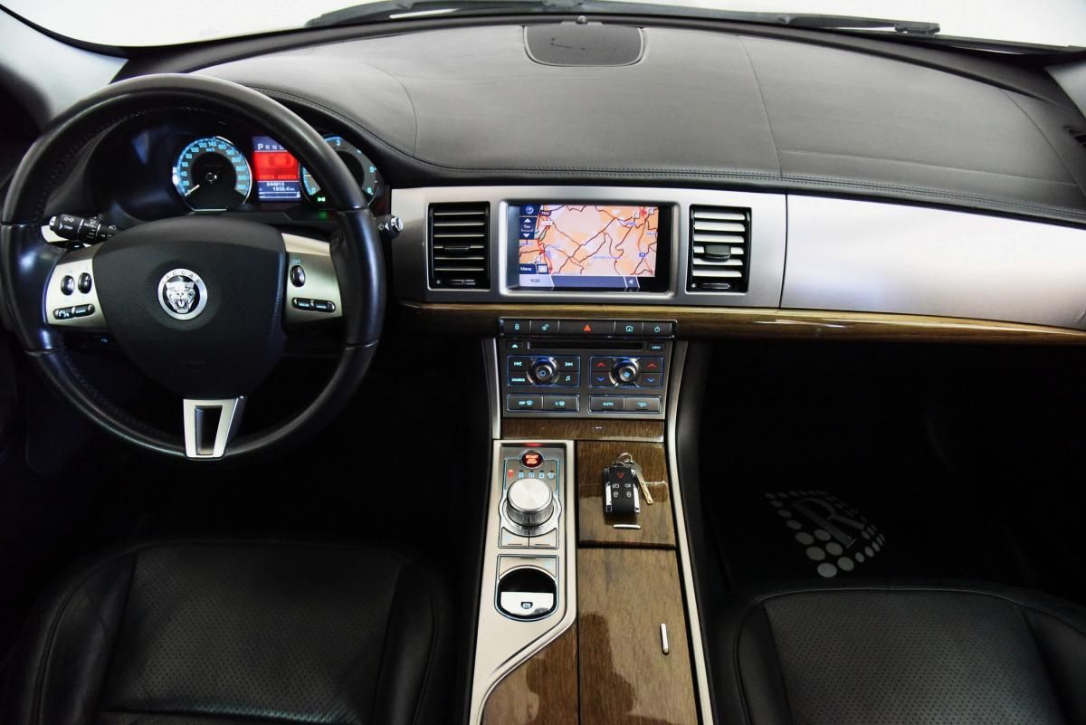 jaguar-xf-2008-diesel-2720cc