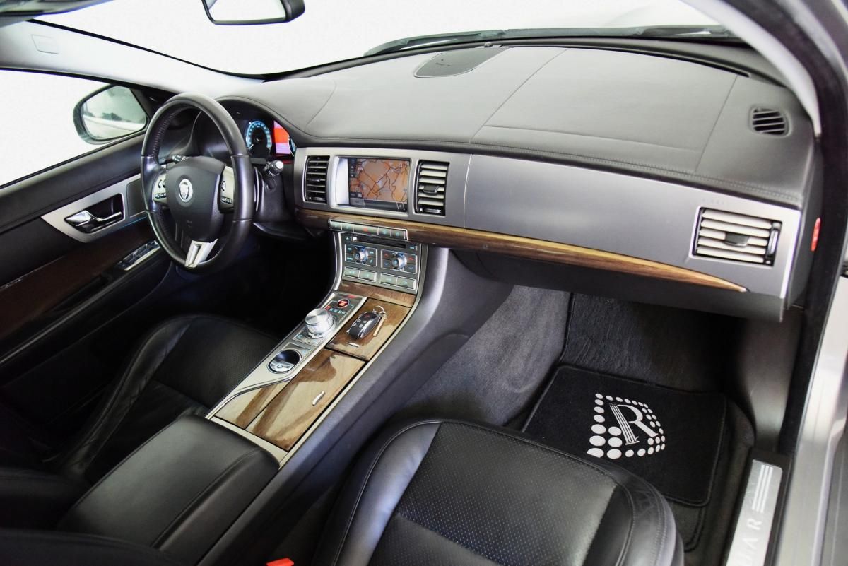 jaguar-xf-2008-diesel-2720cc