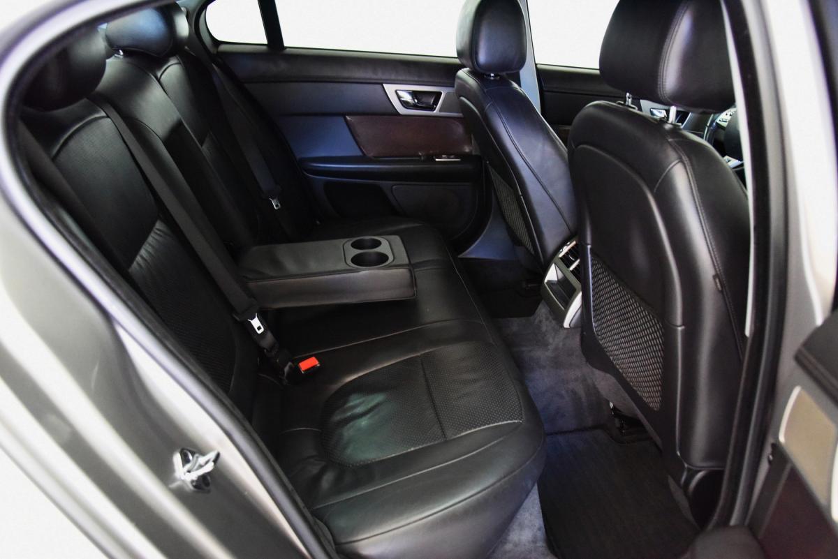 jaguar-xf-2008-diesel-2720cc
