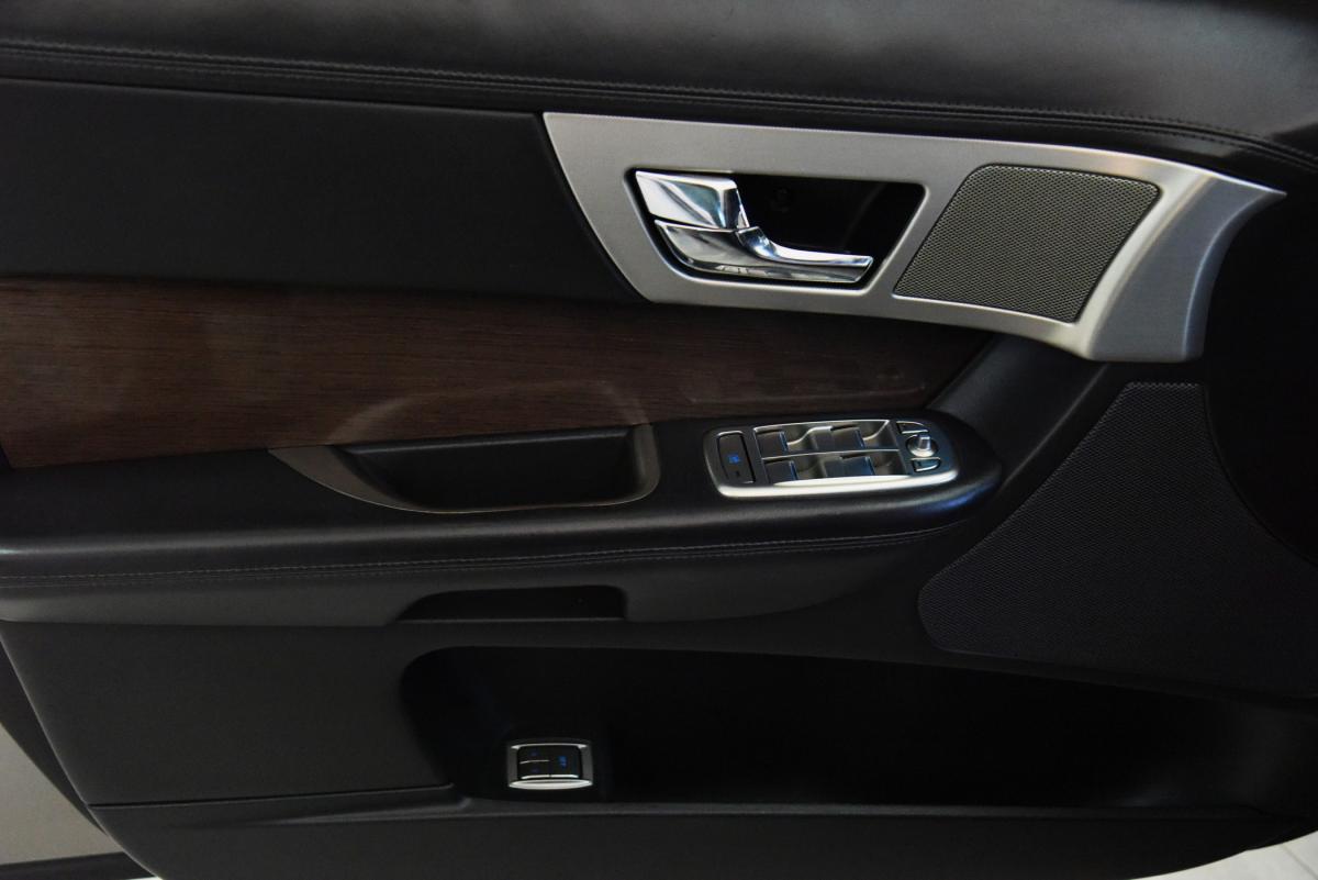 jaguar-xf-2008-diesel-2720cc