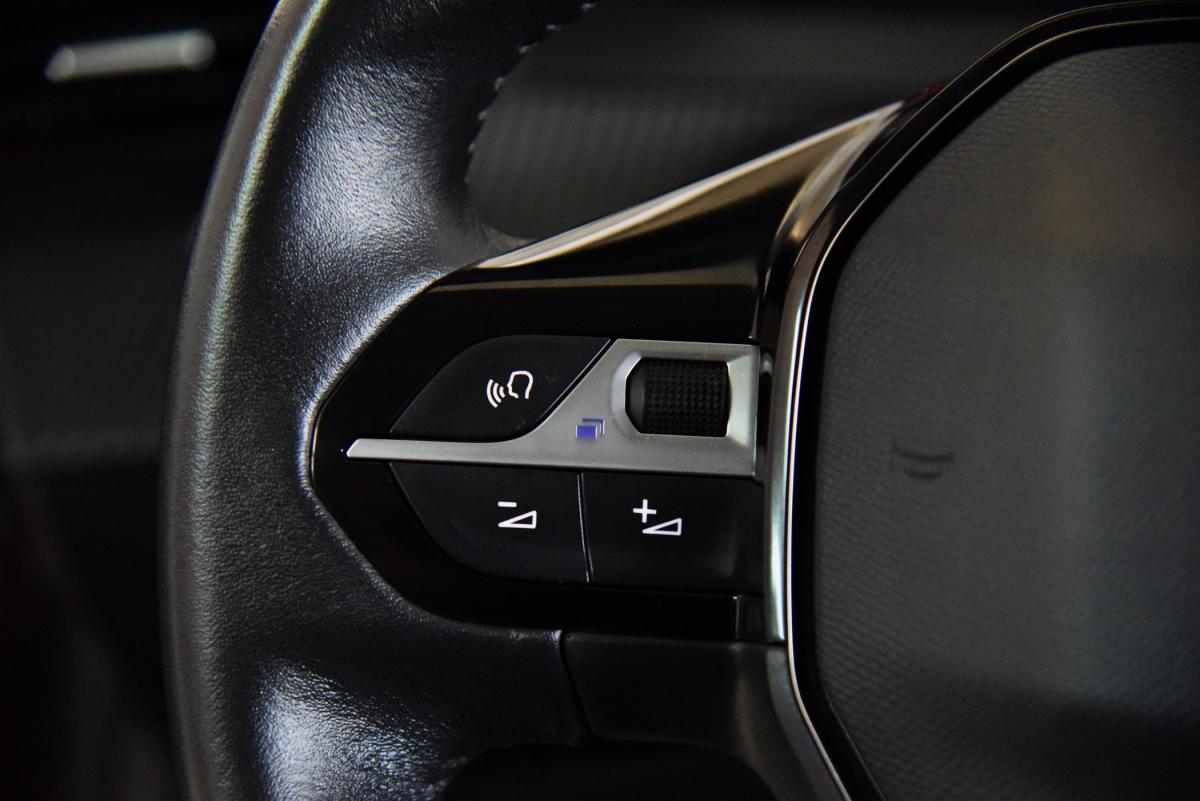 peugeot-208-2022-diesel-1499cc