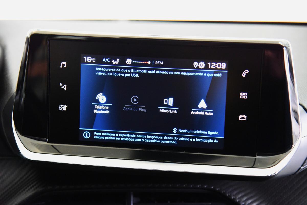 peugeot-208-2022-diesel-1499cc