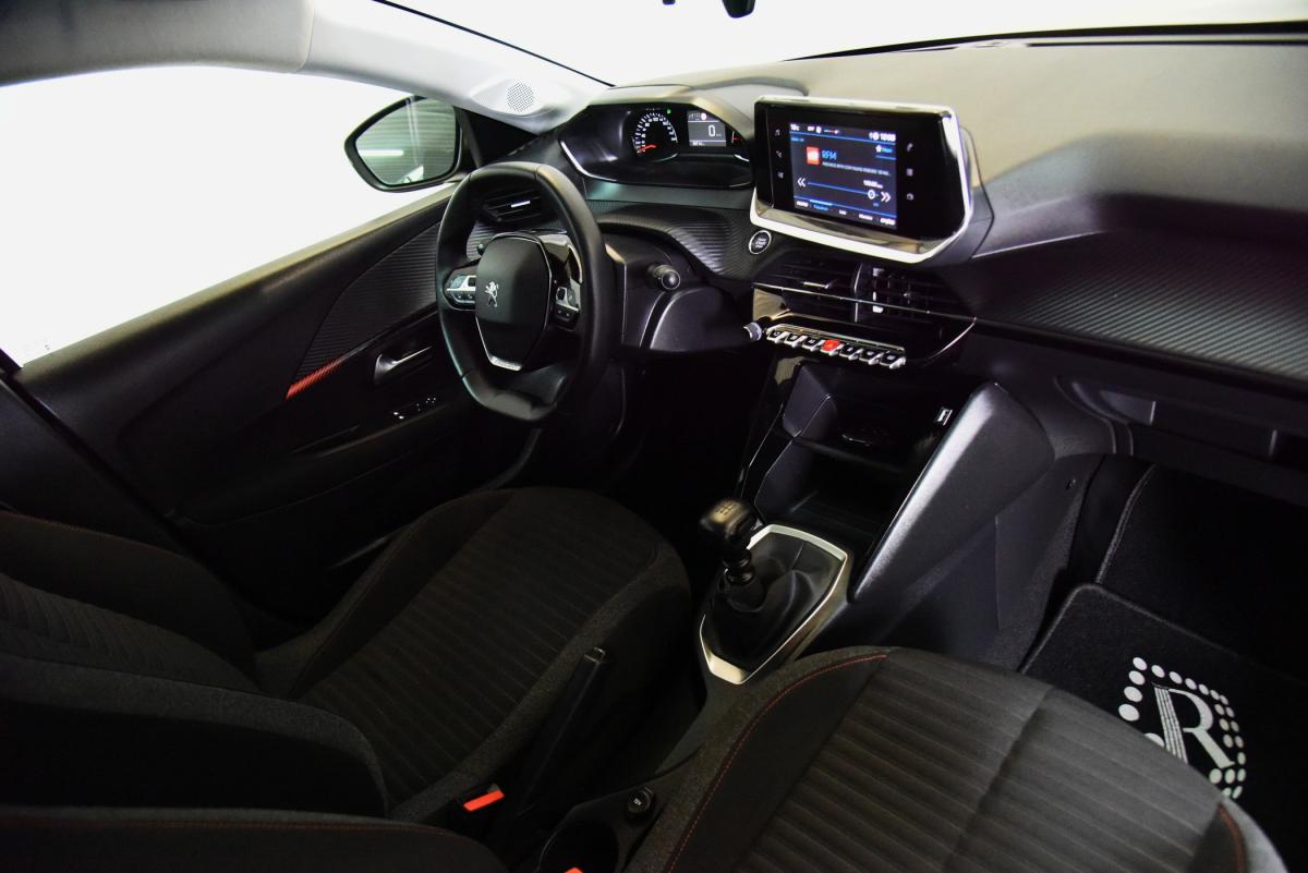 peugeot-208-2022-diesel-1499cc