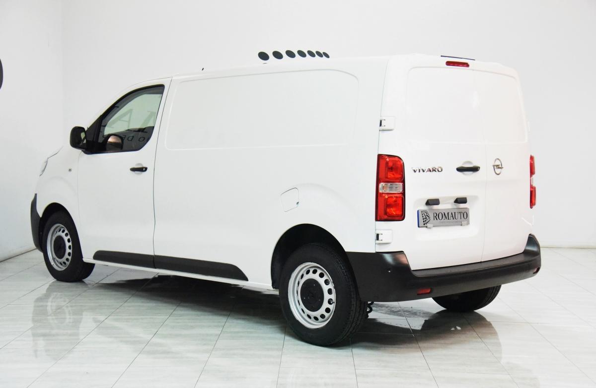 opel-vivaro-2019-diesel-1997cc