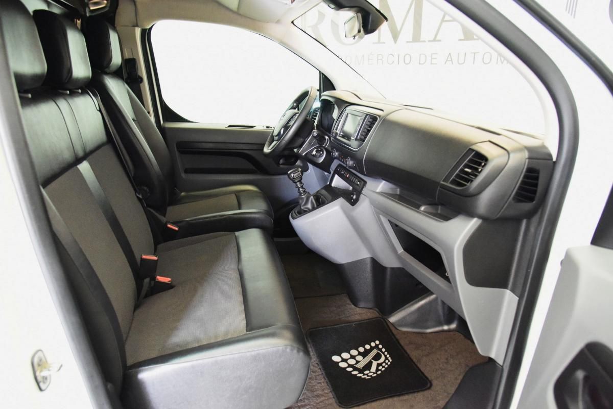 opel-vivaro-2019-diesel-1997cc