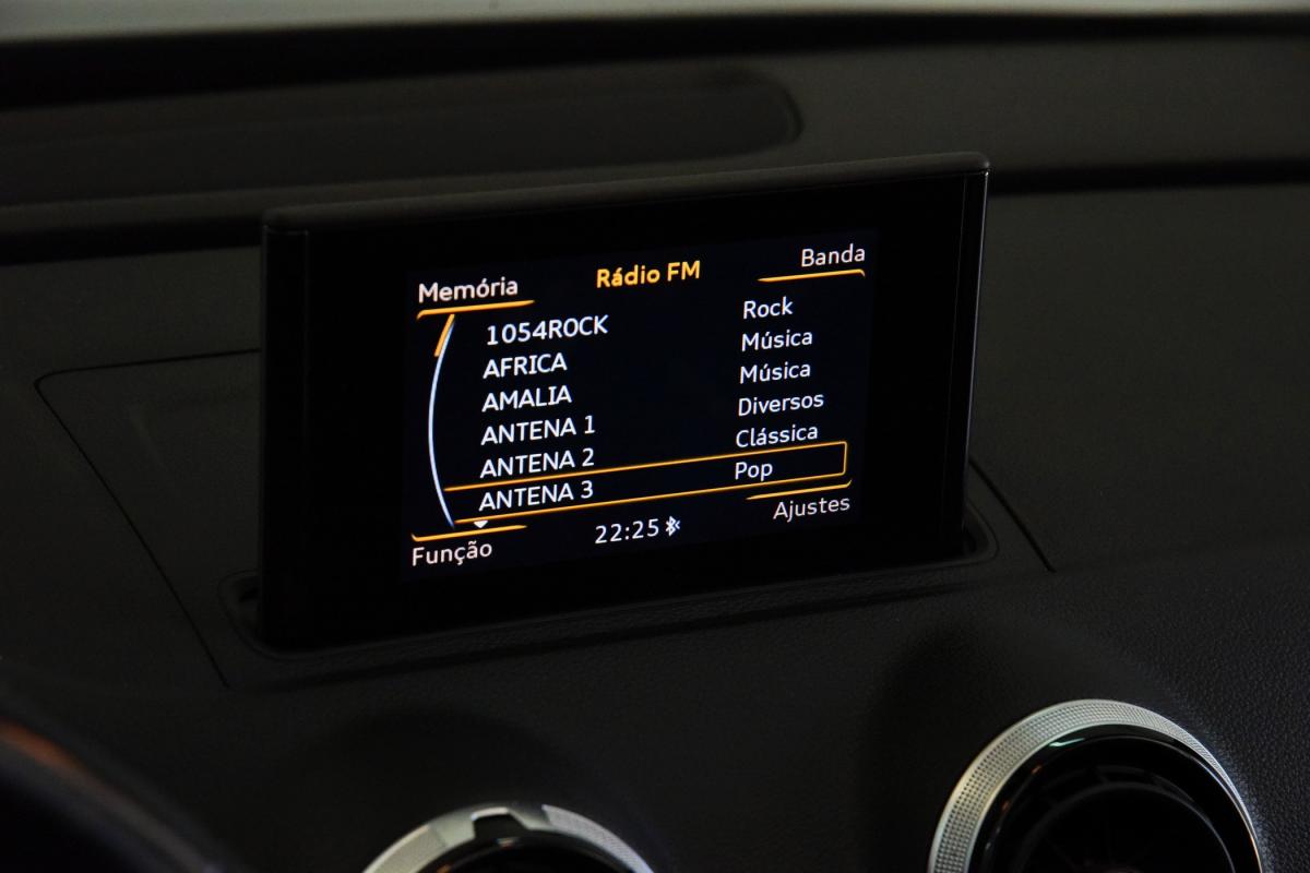 audi-a3-cabrio-2015-diesel-1598cc