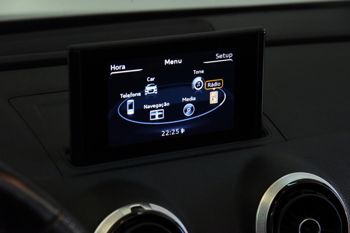 audi-a3-cabrio-2015-diesel-1598cc