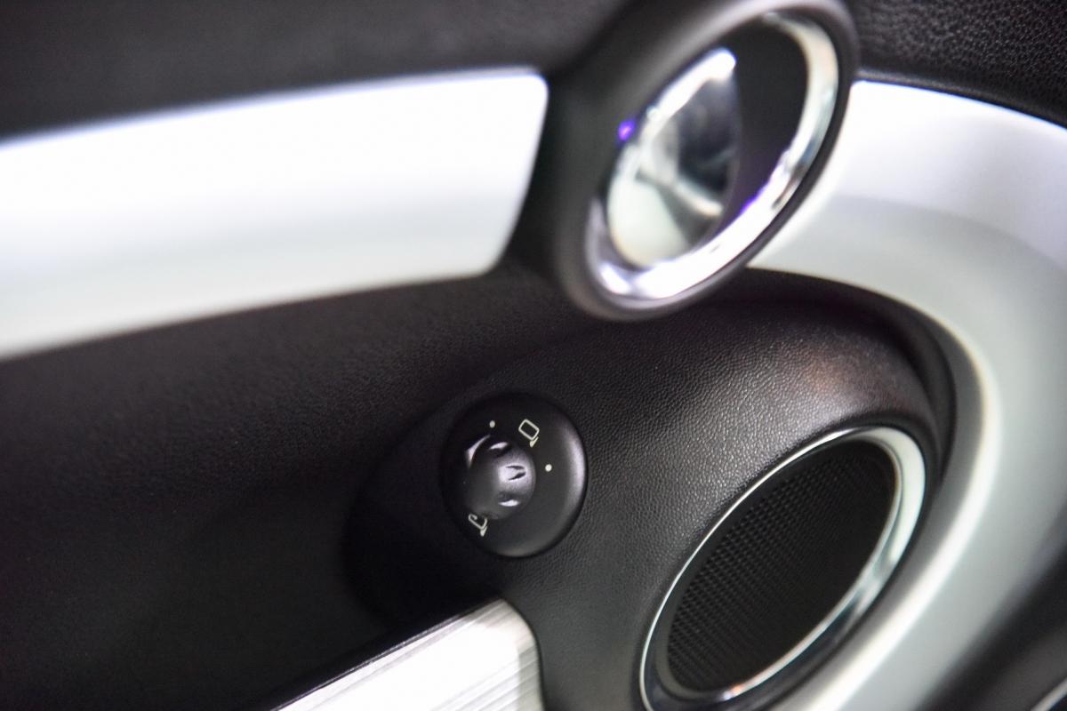 mini-cooper-2014-gasolina-1598cc