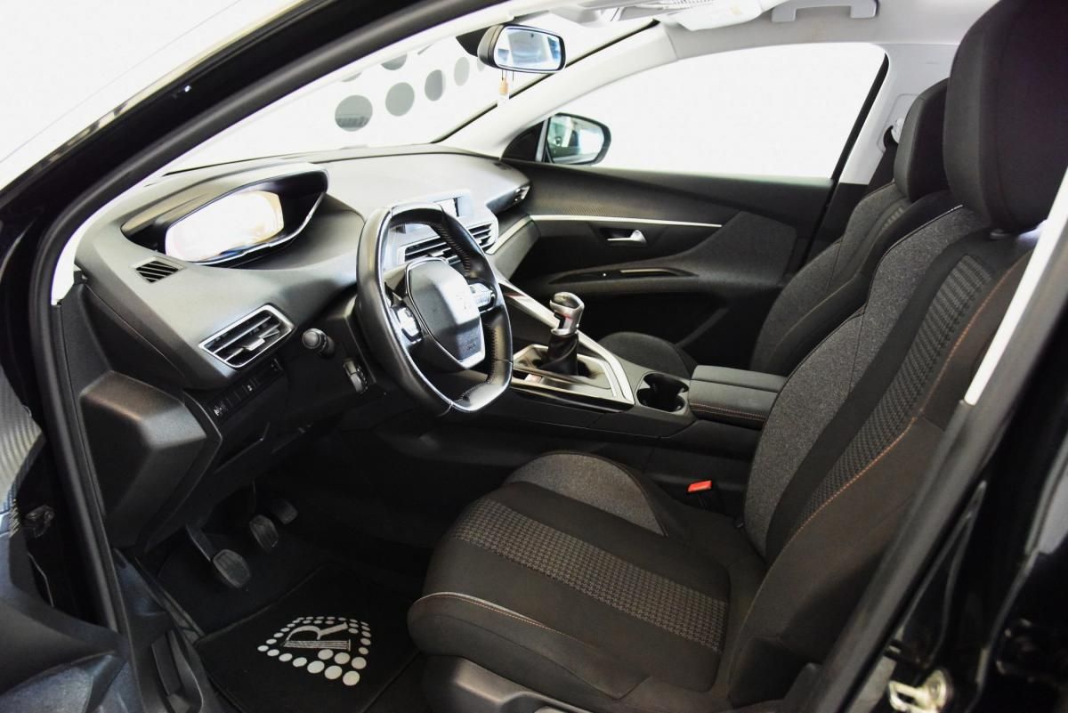 peugeot-5008-2019-gasolina-1199cc