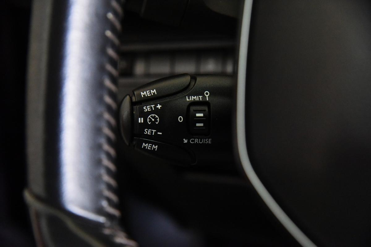 peugeot-5008-2019-gasolina-1199cc