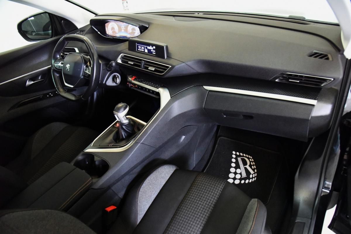 peugeot-5008-2019-gasolina-1199cc