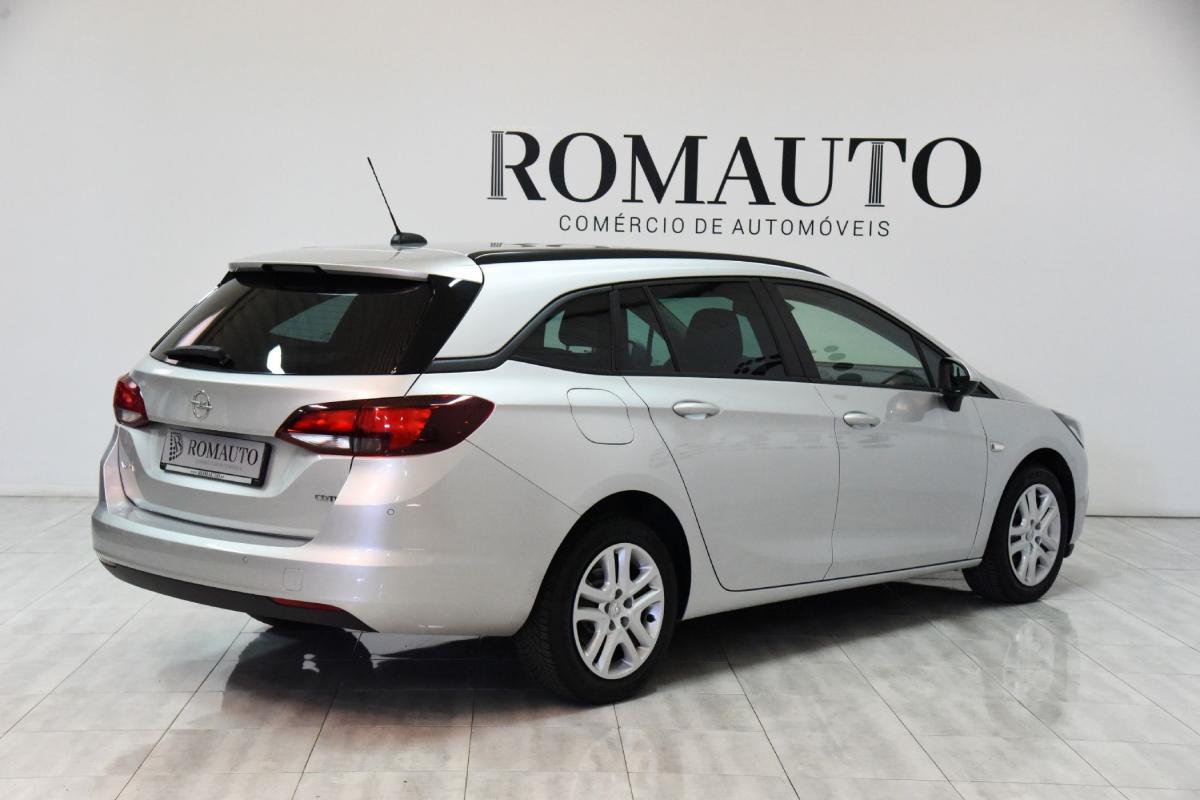 opel-astra-sport-tourer-2019-diesel-1598cc