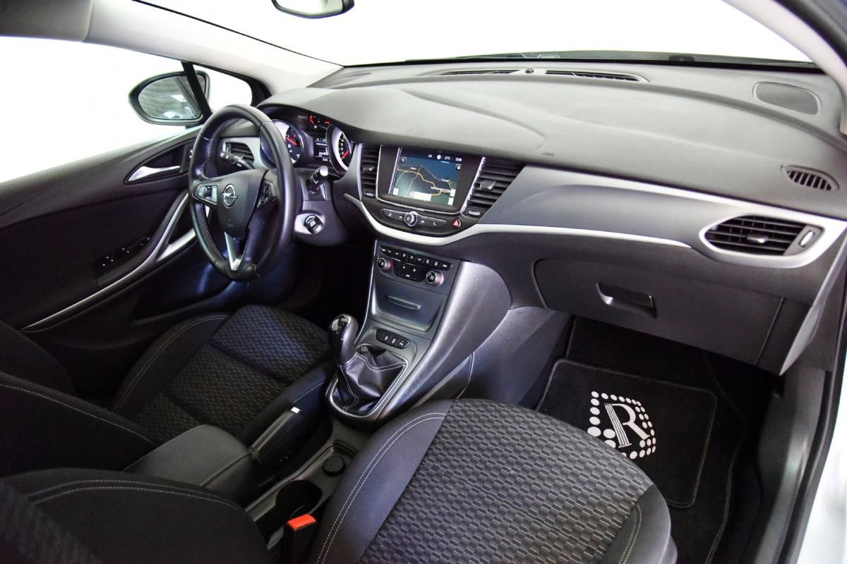 opel-astra-sport-tourer-2019-diesel-1598cc