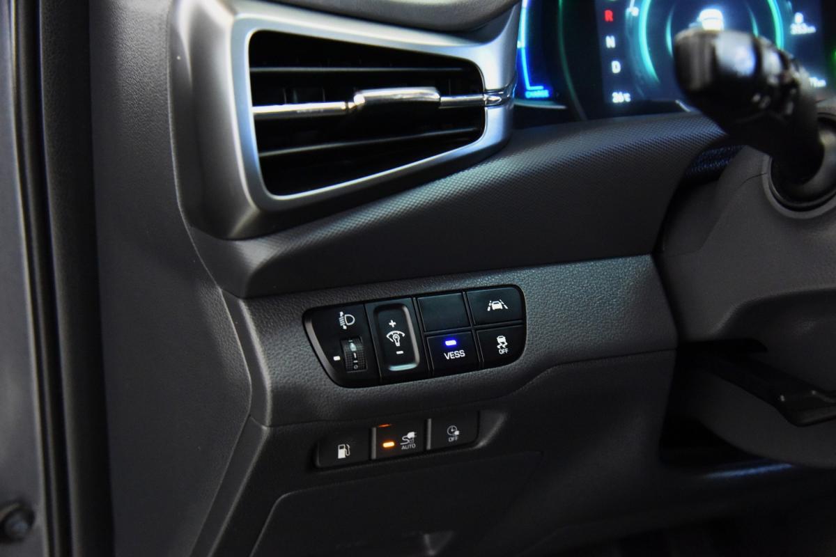 hyundai-ioniq-2020-hibrido-a-gasolina-1580cc