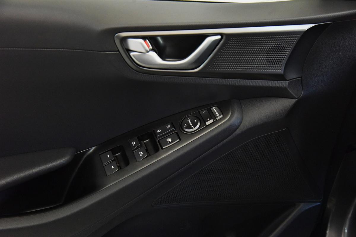 hyundai-ioniq-2020-hibrido-a-gasolina-1580cc