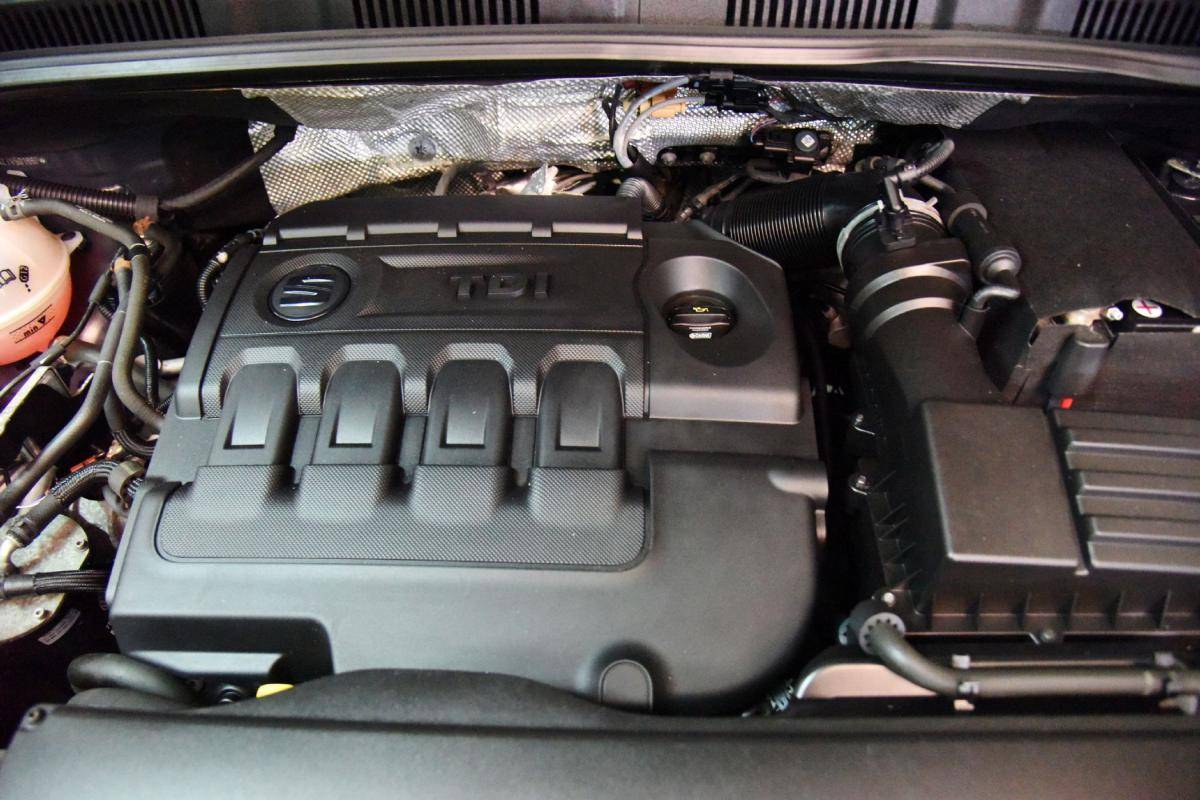 seat-alhambra-2017-diesel-1968cc