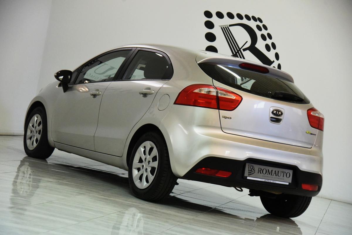 kia-rio-2012-diesel-1120cc