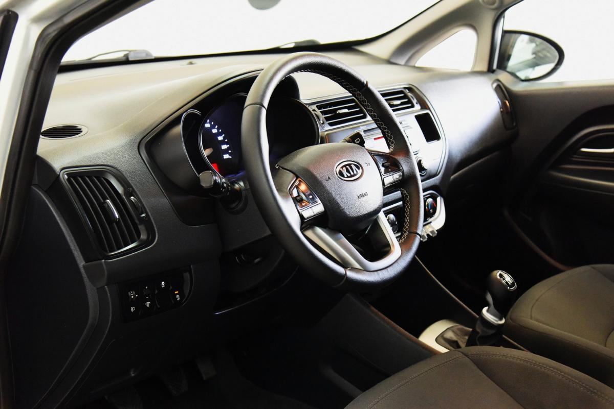 kia-rio-2012-diesel-1120cc