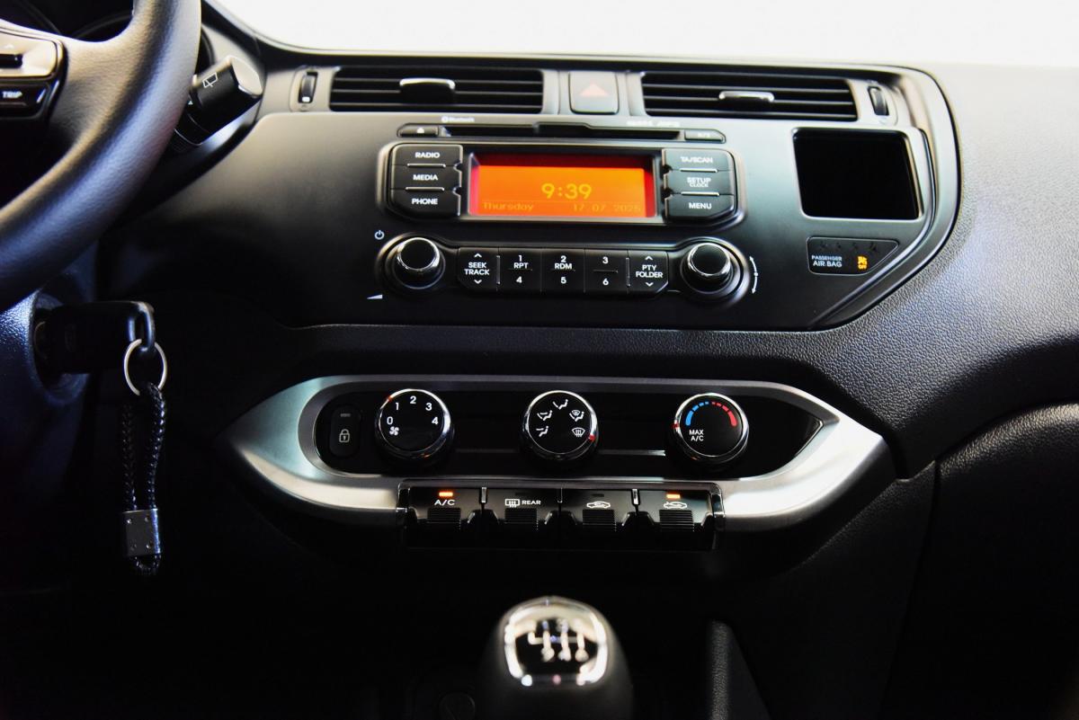 kia-rio-2012-diesel-1120cc