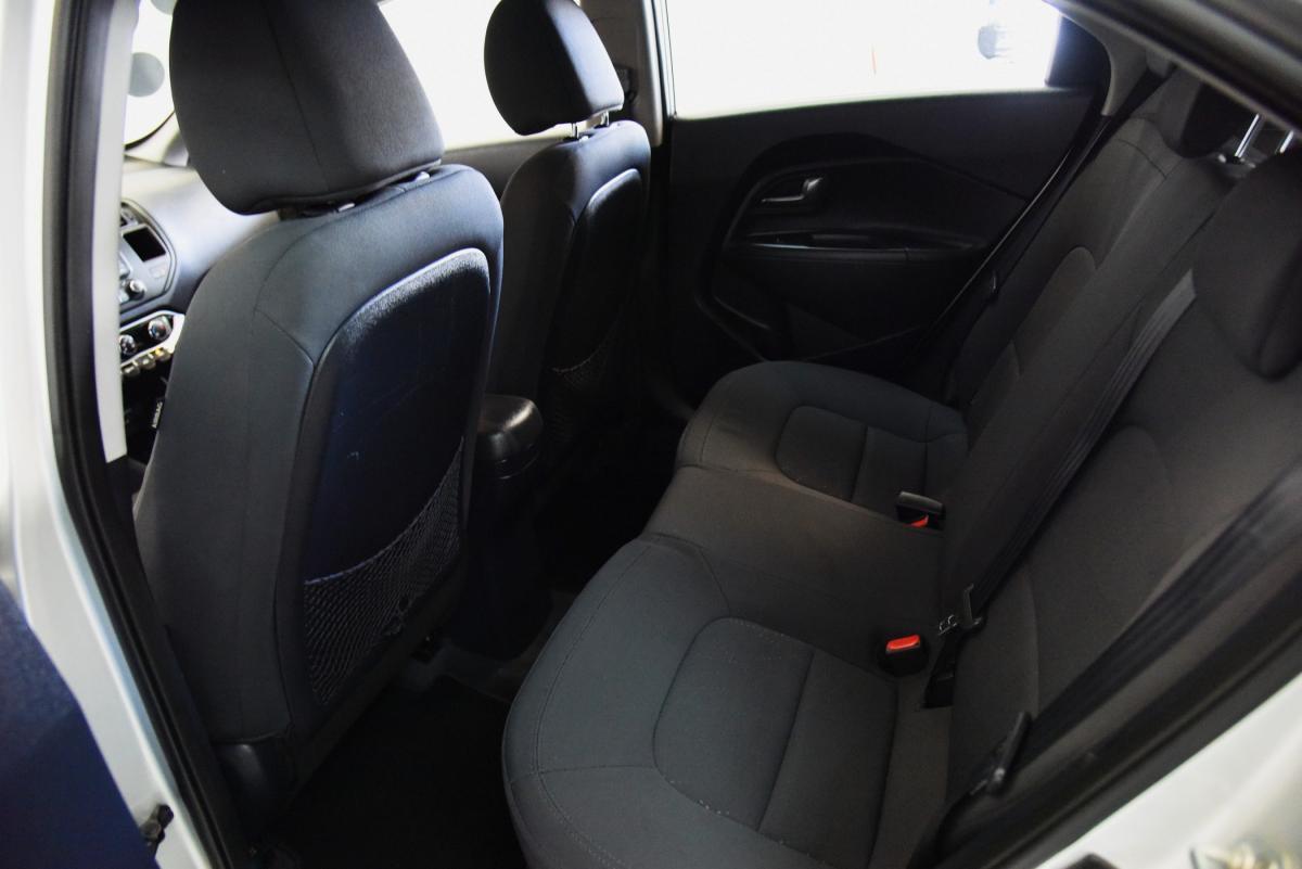 kia-rio-2012-diesel-1120cc