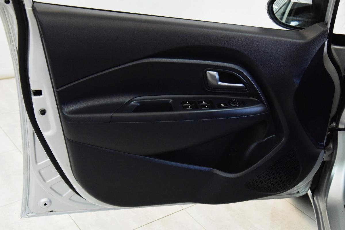 kia-rio-2012-diesel-1120cc
