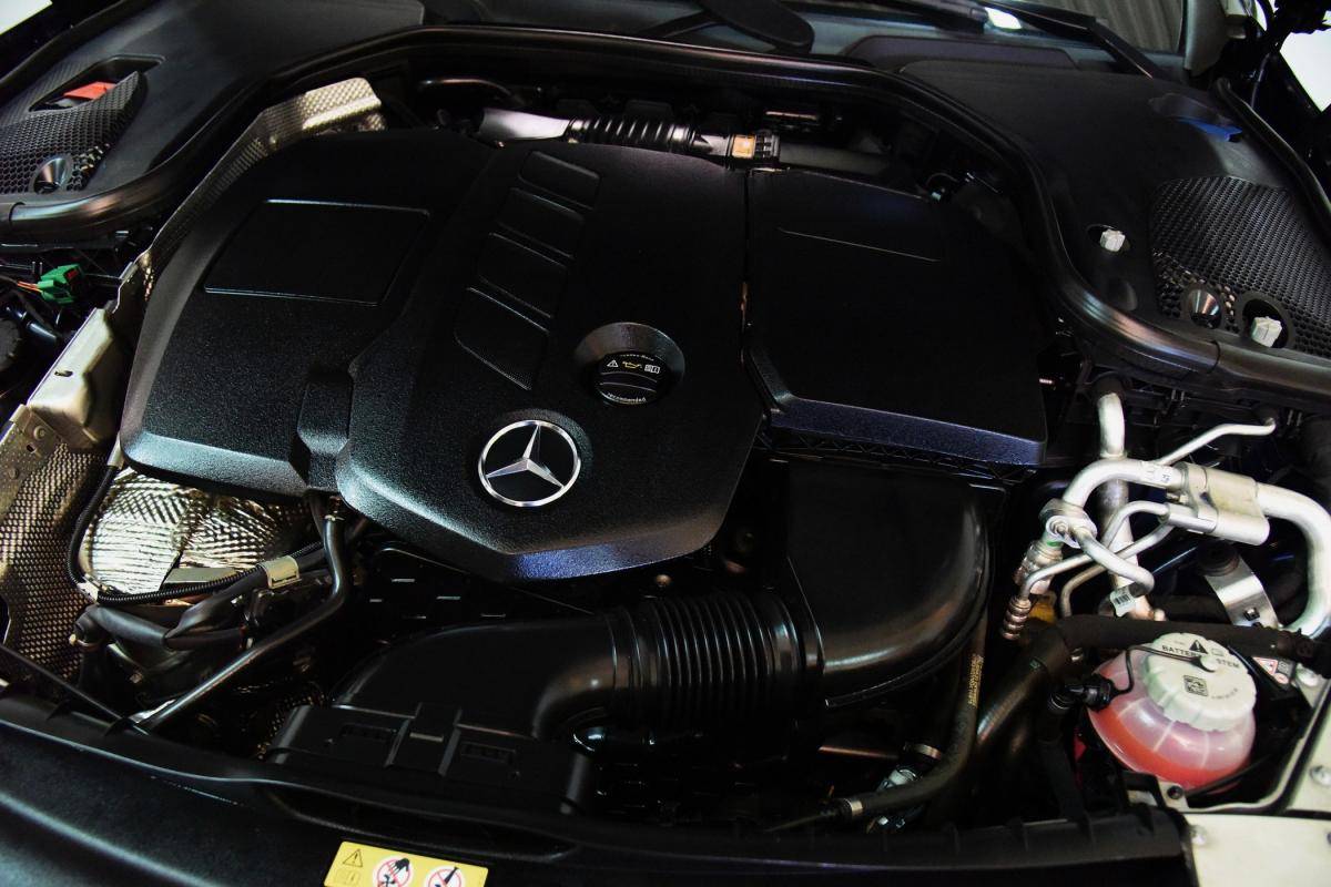 mercedes-benz-classe-e-2019-hibrido-a-diesel-1950cc