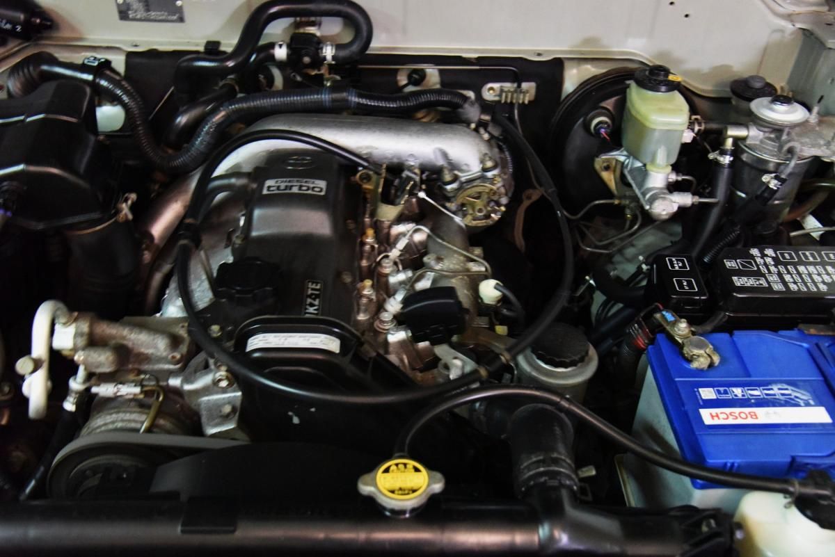 toyota-land-cruiser-2000-diesel-2982cc