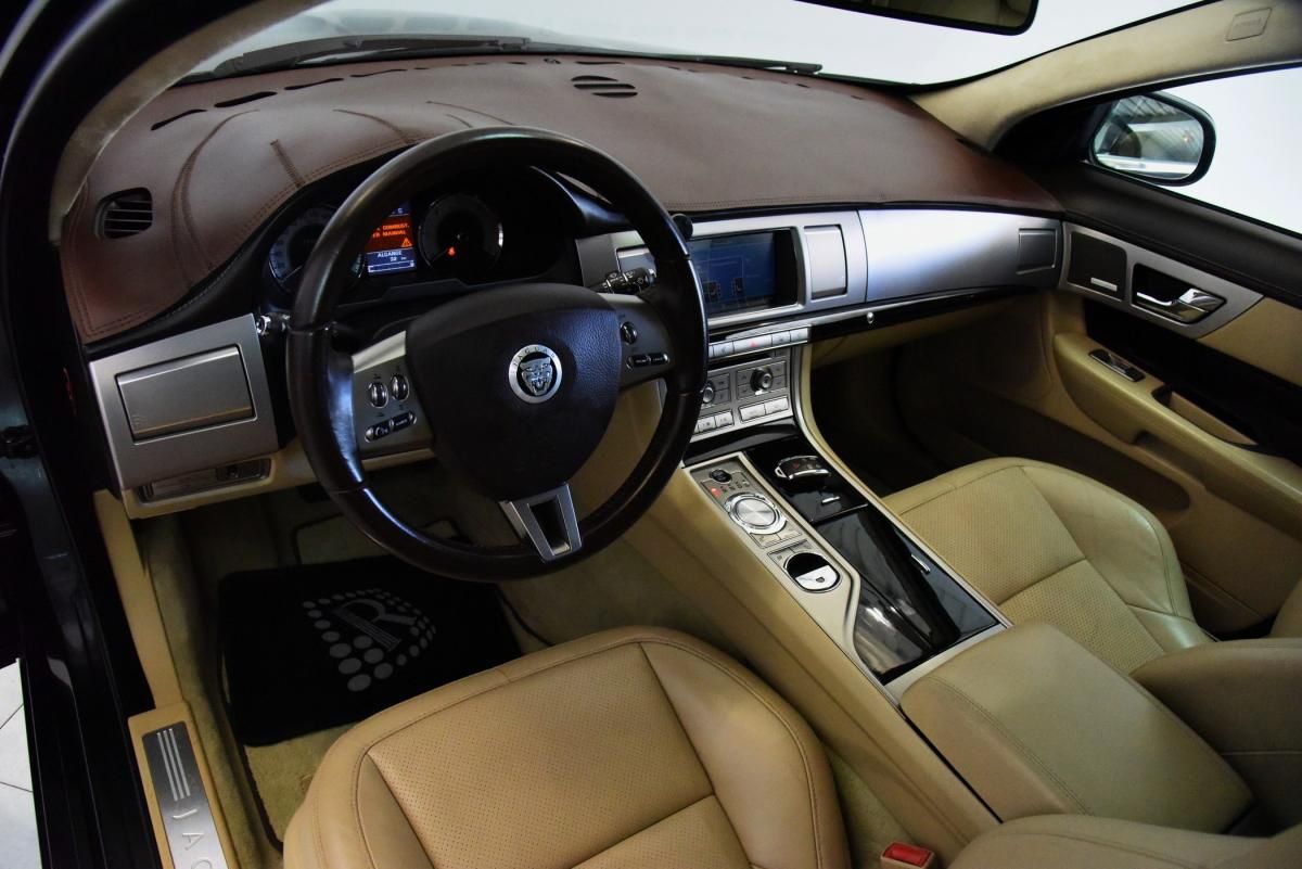 jaguar-xf-2011-diesel-2993cc
