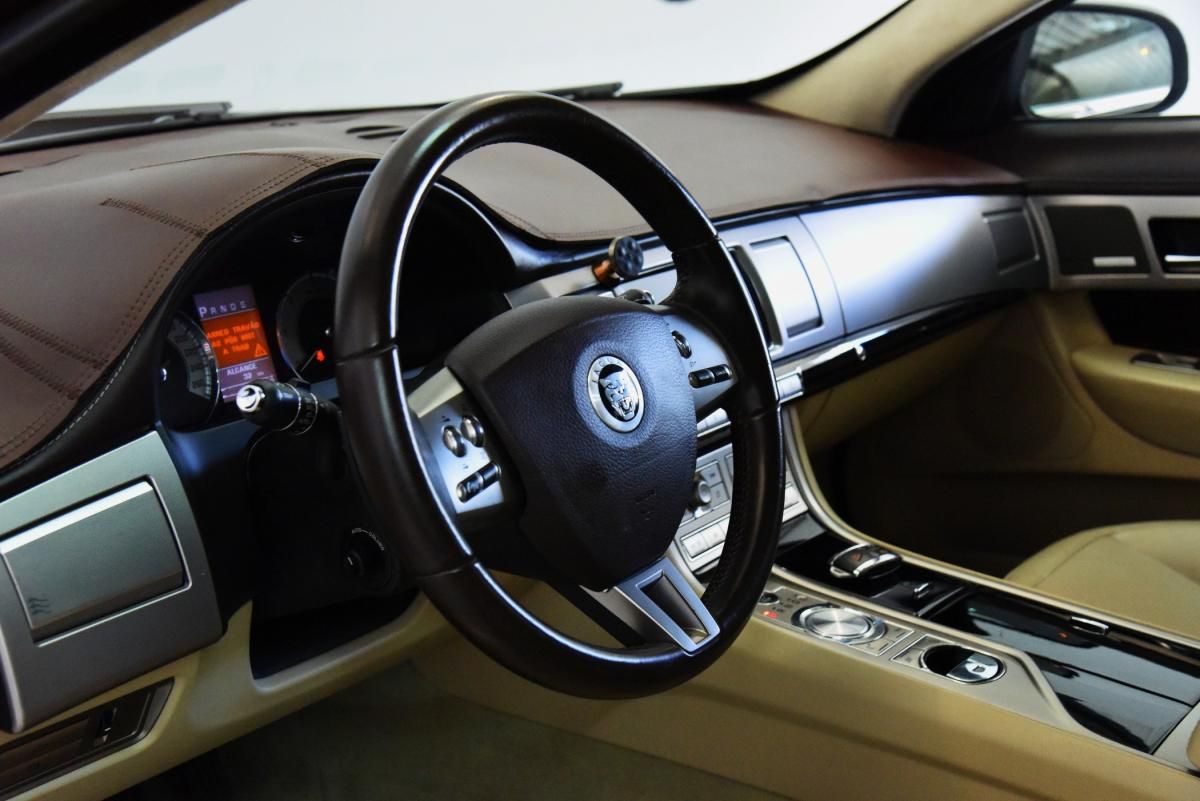 jaguar-xf-2011-diesel-2993cc