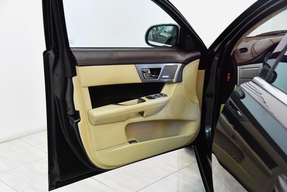 jaguar-xf-2011-diesel-2993cc