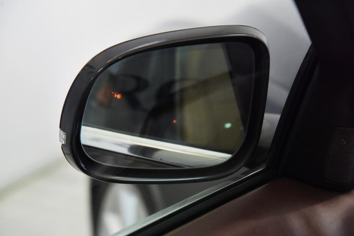 jaguar-xf-2011-diesel-2993cc