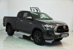 toyota-hilux-2021-diesel-2393cc