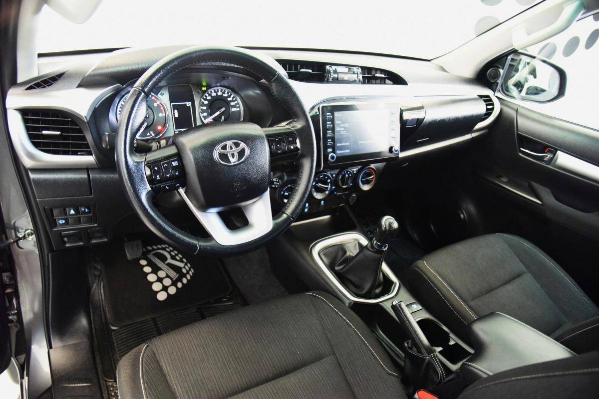 toyota-hilux-2021-diesel-2393cc