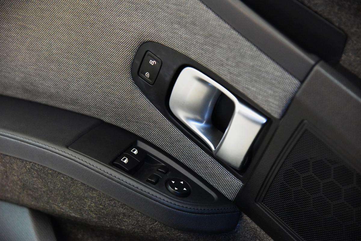 bmw-i3-2015-eletrico-0cc